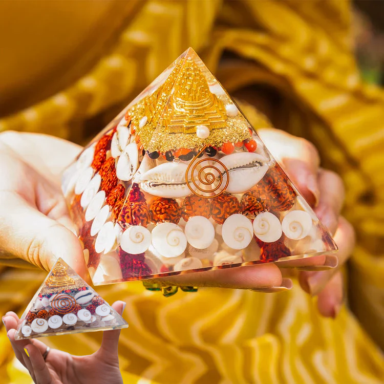 Crystal Wealth Gomati Chakra Shree Yantra Pyramid